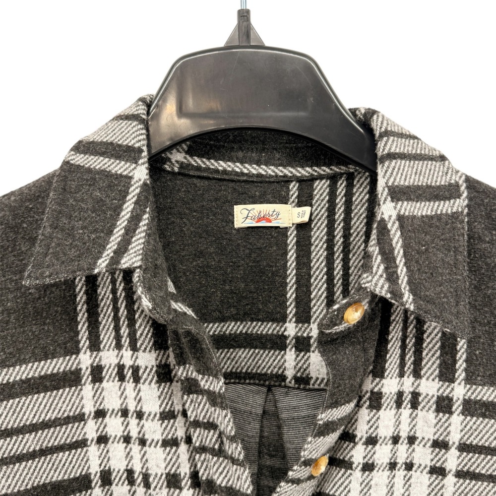 Faherty Plaid Flannel Womens Small Pre-Owned Button Up Shirt Black White LS Soft - Picture 9 of 10